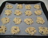 A picture of step 7 of Chocolate and Banana Chip Cookies.