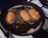 Foto langkah ke 4 dari resep Kroket mie isi ayam.