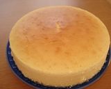 A picture of step 10 of Fluffy Soufflé Cheesecake.