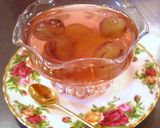 A picture of step 9 of Muscat Grapes in Wine Jelly.