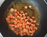 A picture of step 2 of Spicy carrot and pea.