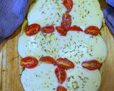 Une image de l'étape 3 de Bruschetta tomates, mozzarella et pesto.