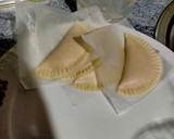 Foto del paso 3 de la receta: Empanadillas de atún y pimiento morrón😍