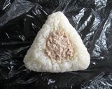 A picture of step 7 of Tuna Mayo ‘Onigiri’ Rice Balls.