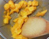 A picture of step 2 of No-bake Mango Cheesecake.