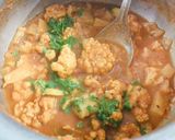 A picture of step 6 of Cauliflower, potato gravy masala vegetable.