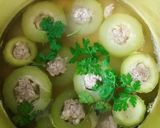 Hình bước làm 2 của món Canh bí đao dồn thịt bằm