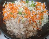 A picture of step 1 of Chicken spaghetti.