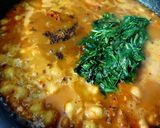 A picture of step 4 of Chole Paneer Methi Malai.