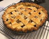 A picture of step 17 of Binging with Babish Apple Pie.
