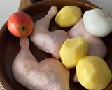 Foto del paso 2 de la receta Pollo Al horno con Cerveza y Manzana 🍏!!!!!