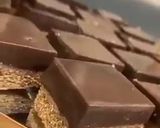 صورة لخطوة 4 من وصفة مكعبات الشوكولاتة 🍫💛