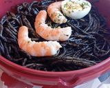 Foto del paso 4 de la receta: Spaghetti con Salsa Negra y Langostinos