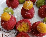 नारियल लड्डू थ्री लेयर वाले (nariyal ladoo three layer wale recipe in Hindi) रेसिपी चरण 4 फोटो