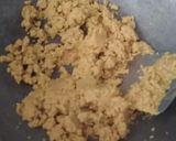 બેસન લાડુ (Besan Ladoo Recipe In Gujarati) રેસીપી સ્ટેપ2ફોટો