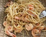 Foto do passo 4 de Linguine ao molho Alfredo com camarões