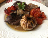 Foto del paso 10 de la receta: Paletilla de cordero al horno con cabeza de ajos y patata al horno