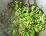 Foto del paso 4 de la receta: Pascualina de brócoli con masa casera 🥦