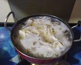 A picture of step 1 of Chicken Sausage Noodles.