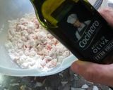 Foto del paso 3 de la receta: Galleta semolada de tomate y aceitunas 🍅🫒