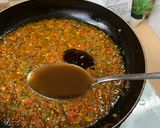 Foto langkah ke 6 dari resep Ikan Pindang Tongkol Chili Padi.