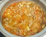 A picture of step 6 of Delicious Mild Miso Kimchi Hot Pot.