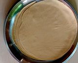 A picture of step 4 of Beet pheni.