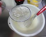 A picture of step 6 of A cheesecake Made with Yogurt.