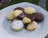 Foto del paso 3 de la receta: Galletas de limón🍋🍋 (con aceite)