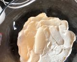 Gyors desszert Málnával és tejszínnel recept fázis 2 fotója