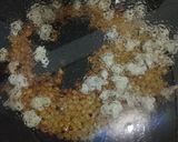 Foto langkah ke 2 dari resep Caramel Popcorn.