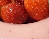 A picture of step 9 of Strawberry Yogurt Jello.