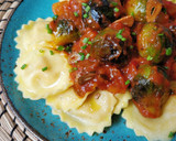 Foto del paso 5 de la receta: Pasta fresca con coles de bruselas al ajillo