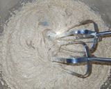 Foto langkah ke 2 dari resep Chewy Chocolate Cookies (with choco-crunchy filling).