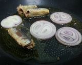 A picture of step 1 of Spinach And Sardine In Olive Oil.