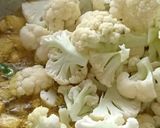 ভেটকি মাছ দিয়ে ফুলকপির শরশরি (bhetki mach diye foolkopir sarsari recipe in Bengali) রেসিপি ধাপ - 3 ছবি