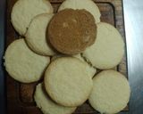 Foto del paso 7 de la receta: Galletitas / Tapas para alfajor