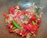 A picture of step 4 of Rava Khichdi.
