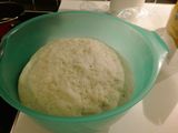 Focaccia - olívabogyóval, rozmaringgal és paradicsommal