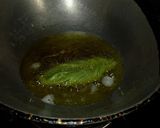 A picture of step 5 of Leaf shaped mathri.