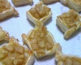 A picture of step 8 of Tiny Apple Pies.