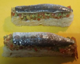 Foto del paso 6 de la receta: Focaccia con guacamole y sardinas marinadas