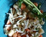 Foto langkah ke 3 dari resep Sup udang.