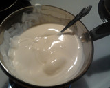 A picture of step 2 of Ritz Cracker Candy.