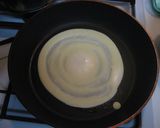 A picture of step 2 of Simple Sticky Rice Flour Crepe.