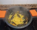 Foto del paso 3 de la receta: Pasta con mejillones