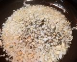 A picture of step 1 of Dal Makhni.