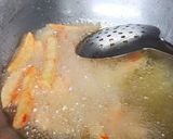 A picture of step 4 of Honey Chilli Potato.