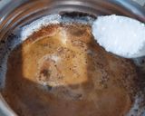 A picture of step 4 of Special Cardamon and ginger tea.