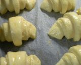 A picture of step 19 of Foolproof Croissants.